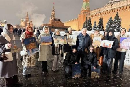 Казбек Тайсаев: «КПРФ продолжает добрую традицию новогодних праздников для детей из Донбасса»