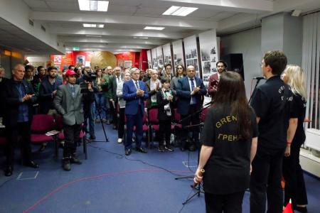 Дмитрий Новиков принял участие в акции солидарности с Венесуэлой