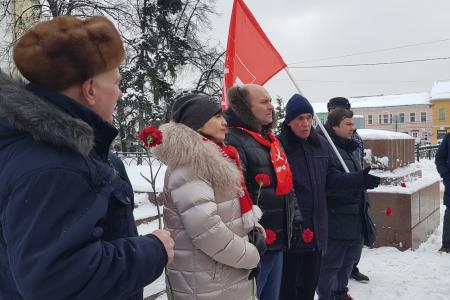 Рязань. С именем Ленина – к новым победам!