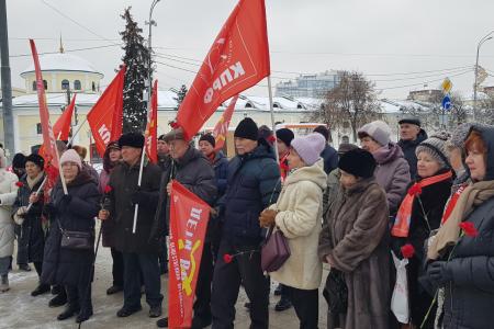 Рязань. С именем Ленина – к новым победам!