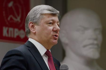 Дмитрий Новиков принял участие в акции солидарности с Венесуэлой