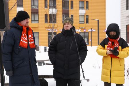 Москва. Жители района Текстильщики говорят “нет” барьерам