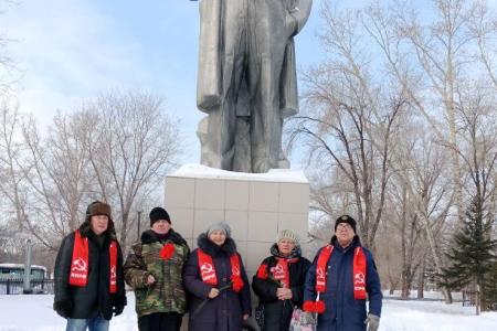 В Алтайском крае прошли памятные акции, посвященные В.И. Ленину