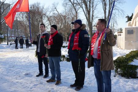 В День памяти В.И. Ленина коммунисты и сторонники партии организовали возложение цветов в городах и районах Кубани
