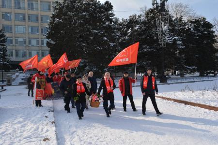 Дагестан: В Махачкале почтили память В. И. Ленина