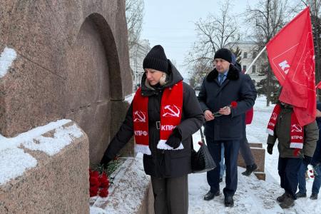 В Самаре почтили память Владимира Ленина