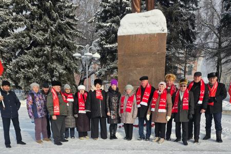 Рязань. С именем Ленина – к новым победам!