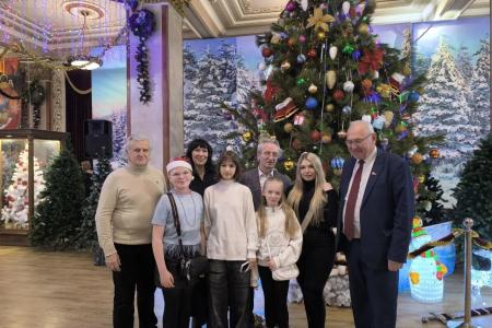 В единстве с народом Донбасса