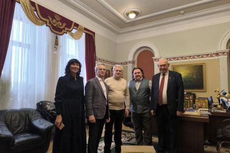 В единстве с народом Донбасса