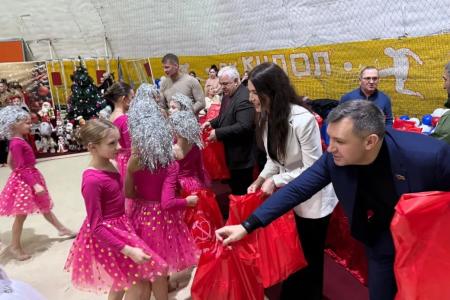 В единстве с народом Донбасса