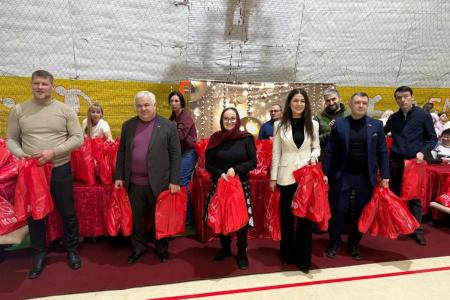 В единстве с народом Донбасса