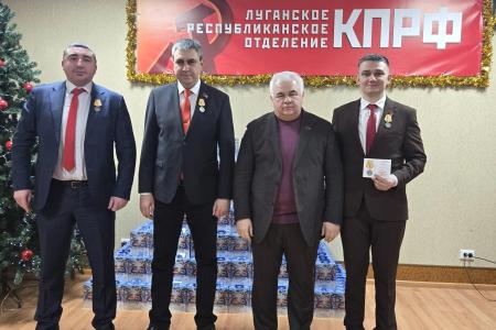 В единстве с народом Донбасса