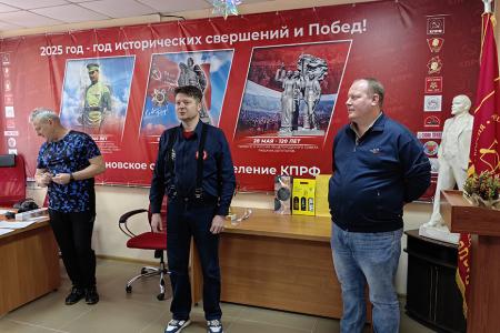 В Иванове при поддержке КПРФ прошел этап Кубка России по настольному хоккею «Мастер-Кластер»