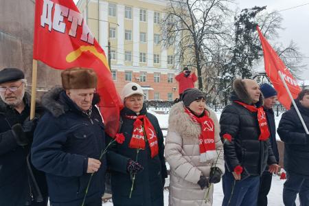 Рязань. С именем Ленина – к новым победам!