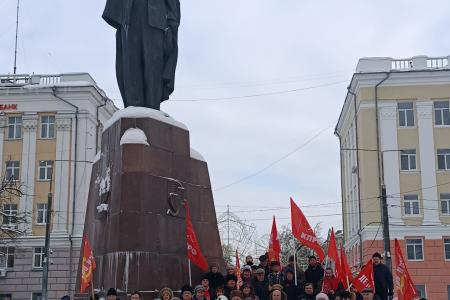 Рязань. С именем Ленина – к новым победам!