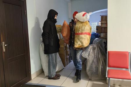 Ивановские коммунисты направили гумконвой в приграничье
