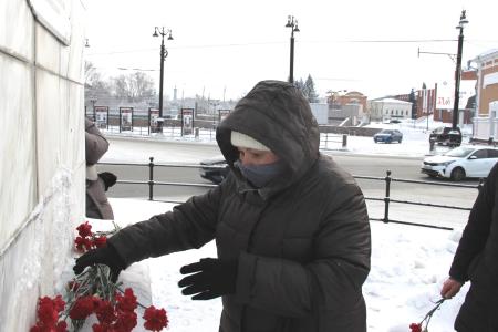 Жители Томской области отдали дань памяти В.И.Ленину