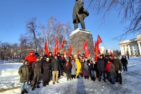 В Тюмени активисты и сторонники КПРФ почтили памяти В.И. Ленина
