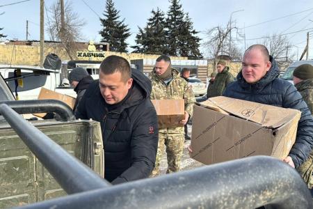 Айрат Гибатдинов в освобожденных регионах почтил память героев Великой Отечественной и встретился с героями СВО