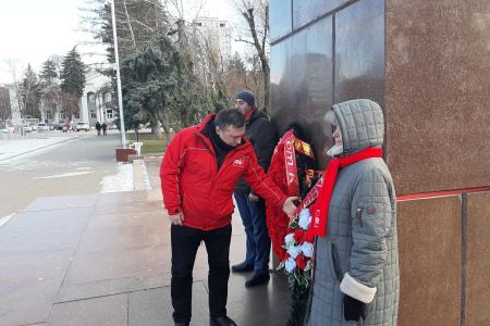 Ленин с нами: в Карачаево-Черкесии почтили память В.И. Ленина