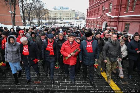 В День памяти В.И. Ленина: КПРФ чествует героев Донбасса
