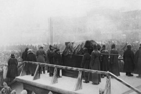 Дата в истории. 27 января 1924 года прошли похороны вождя пролетарской революции, основателя первого в мире социалистического государства В.И. Ленина