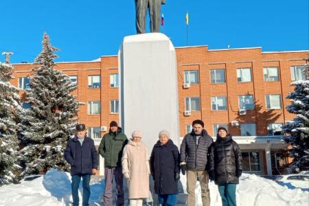 Коммунисты Пензенской области почтили память В. И. Ленина