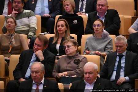 «От достижений в спорте – к победе на выборах!». Состоялось заседание фракции КПРФ в Госдуме 13 января
