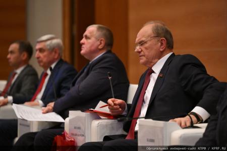 «От достижений в спорте – к победе на выборах!». Состоялось заседание фракции КПРФ в Госдуме 13 января