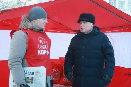Омская область. Все новогодние праздники – с КПРФ!