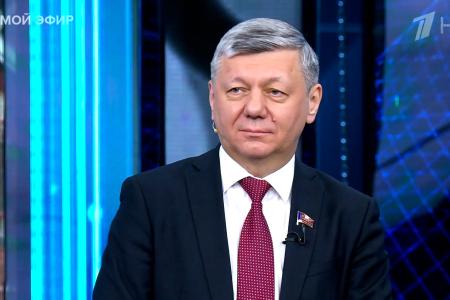 Дмитрий Новиков на Первом канале об оценке Г.А. Зюгановым притязаний Дональда Трампа и надуманных упреках в адрес СССР
