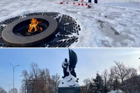 Саратов. Ленин жил, Ленин жив, Ленин будет жить!