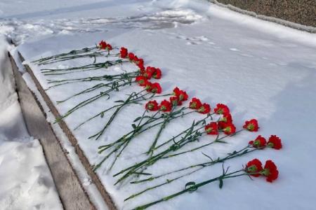 Саратов. Ленин жил, Ленин жив, Ленин будет жить!