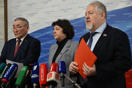 Выступление С.П. Обухова, А.Е. Глазковой, П.Р. Аммосова в Госдуме 28 января