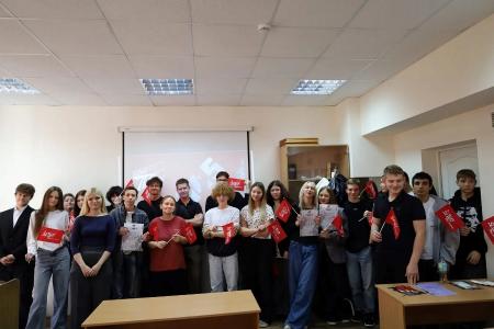 Ставропольский комсомол провел патриотическую встречу со студентами