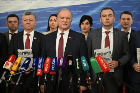 Г.А. Зюганов: В ходе сессии Госдумы нам надо четко оценить происходящее в России и в мире