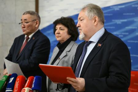 Выступление С.П. Обухова, А.Е. Глазковой, П.Р. Аммосова в Госдуме 28 января