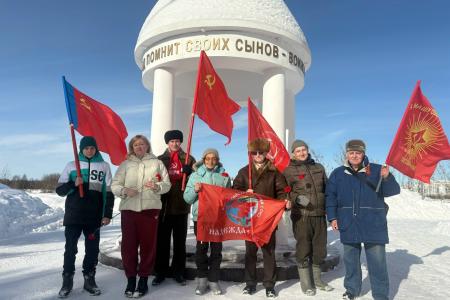 Подмосковные коммунисты: Низкий поклон вам, защитники Родины!