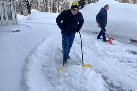Завершилась череда зимних субботников в Московском Обкоме партии