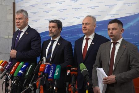 Состоялся пресс-подход фракции КПРФ в Госдуме
