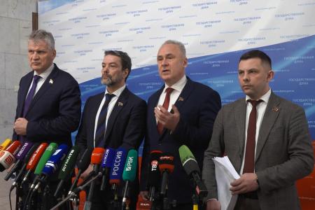 Состоялся пресс-подход фракции КПРФ в Госдуме