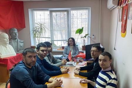 Саратовская область. Коммунисты подвели итоги партийного книжного конкурса-челленджа  «Книжный вызов»