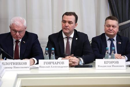 В.И. Кашин провел расширенное заседание Комитета по аграрным вопросам с участием Министра сельского хозяйства Российской Федерации О.Н.Лут