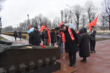 В Северной Осетии отметили 108-ю годовщину создания Красной Армии и Военно-Морского Флота
