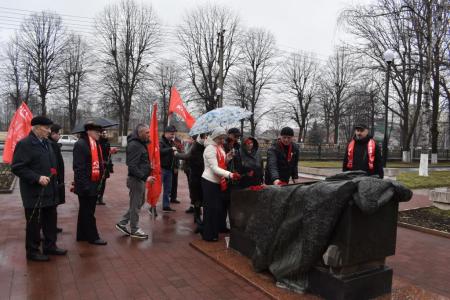 В Северной Осетии отметили 108-ю годовщину создания Красной Армии и Военно-Морского Флота