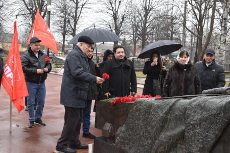 В Северной Осетии отметили 108-ю годовщину создания Красной Армии и Военно-Морского Флота