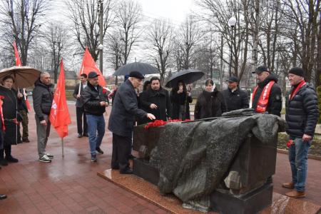 В Северной Осетии отметили 108-ю годовщину создания Красной Армии и Военно-Морского Флота