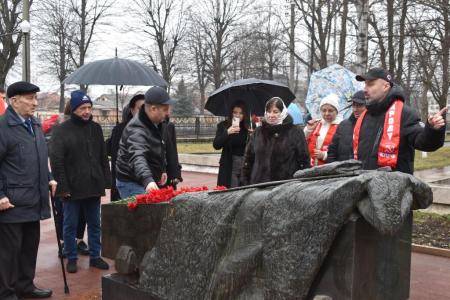 В Северной Осетии отметили 108-ю годовщину создания Красной Армии и Военно-Морского Флота