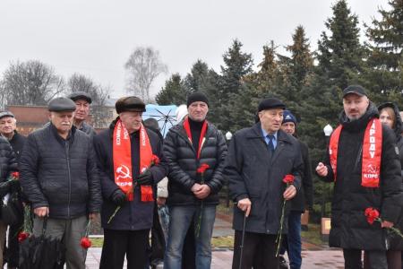 В Северной Осетии отметили 108-ю годовщину создания Красной Армии и Военно-Морского Флота