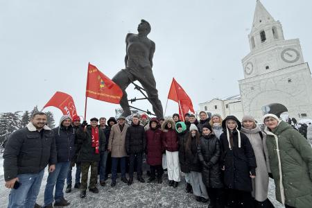 Коммунисты Татарстана почтили память Мусы Джалиля в день его 120-летия